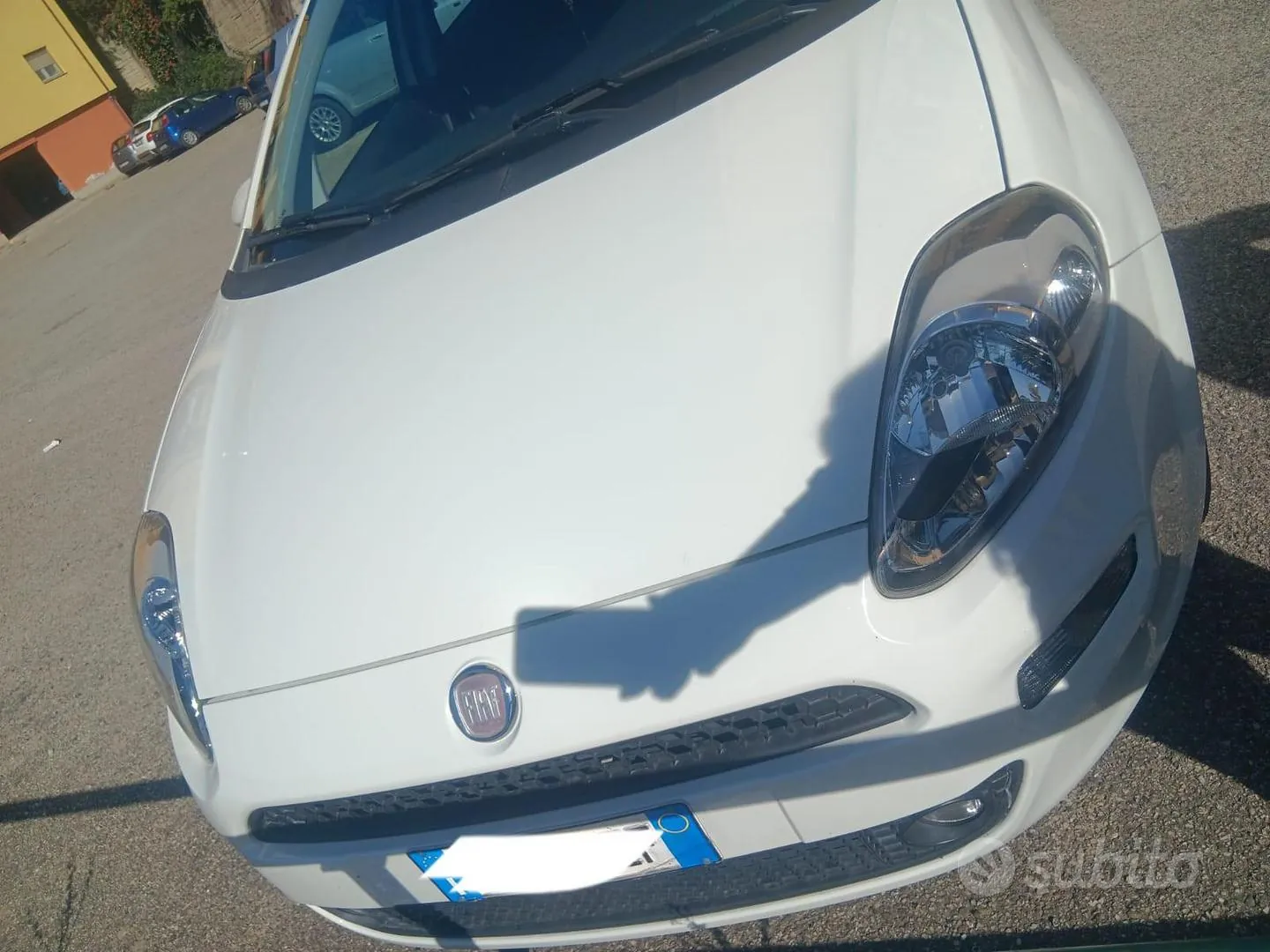 Fiat Punto 2012 photo 3