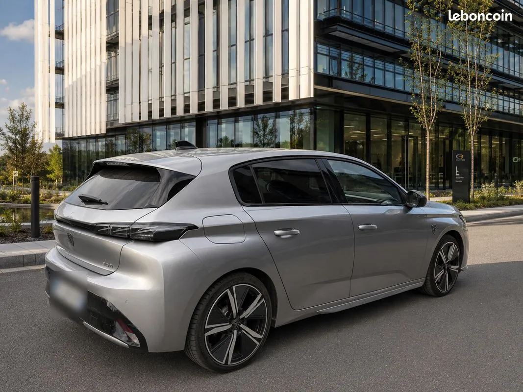 Peugeot 308 2022 photo 2
