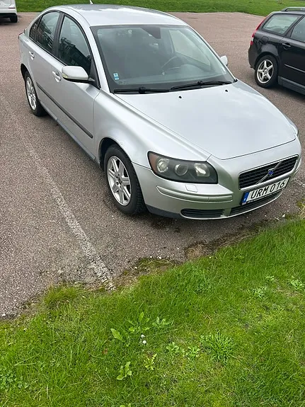 Volvo S40 2004 photo 2
