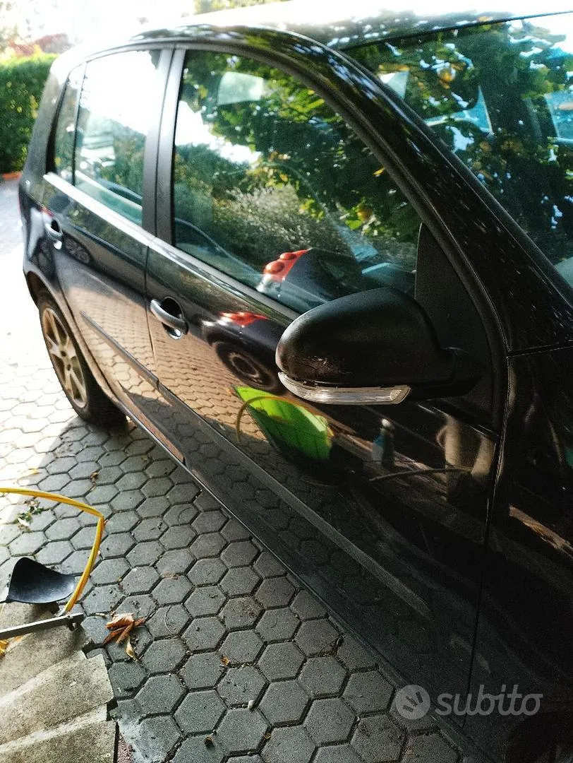 Volkswagen Golf 2006 photo 2