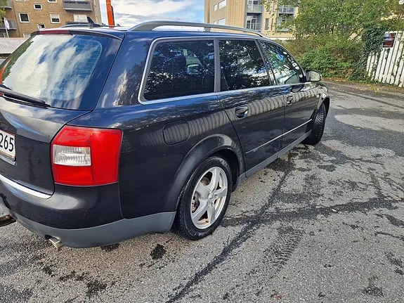 Audi A4 2002 photo 4