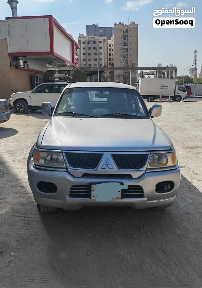 Mitsubishi Nativa