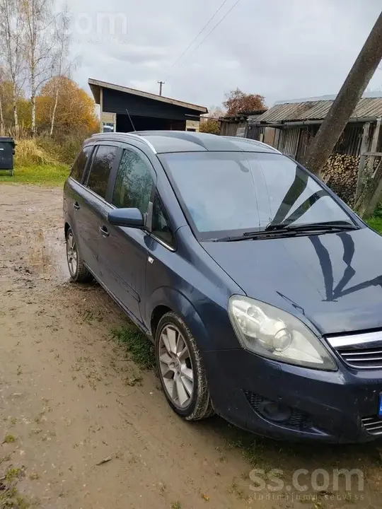 Opel Zafira 2009 photo 2