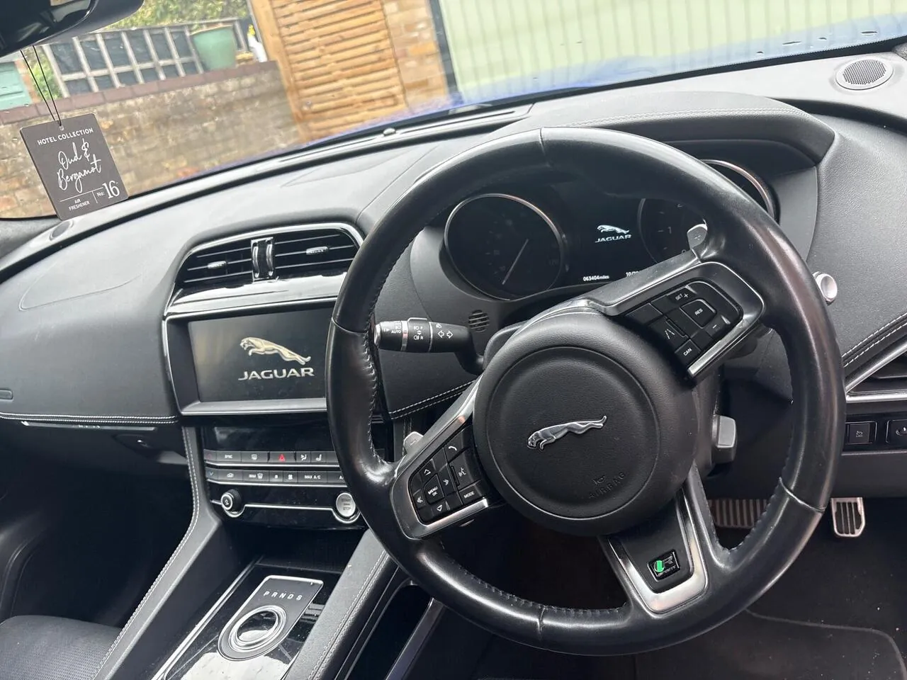 Jaguar F-Pace 2019 photo 5