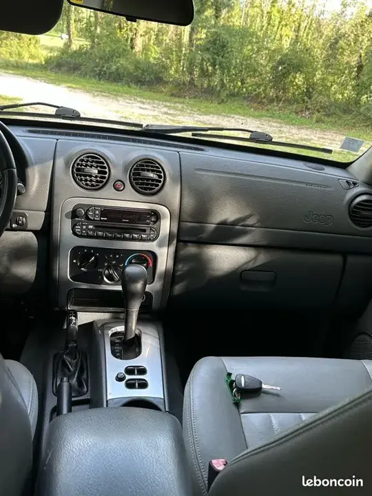 Jeep Cherokee 2007 photo 5