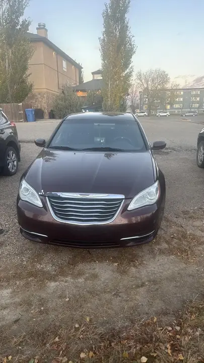 Chrysler 200