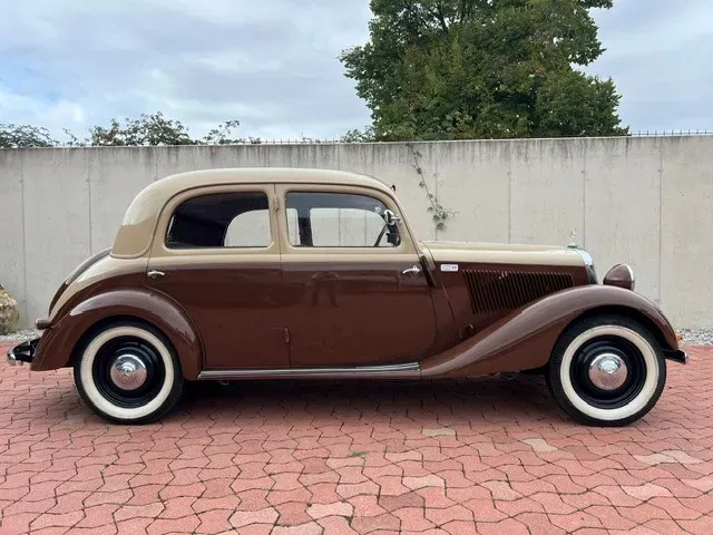Mercedes-Benz Sonstige