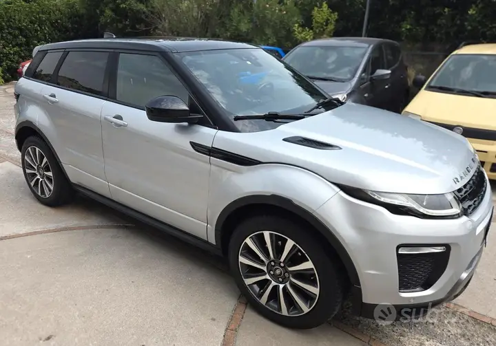 Land Rover Range Rover Evoque 2017 photo 3