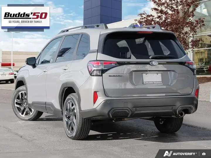 Subaru Forester 2025 photo 5