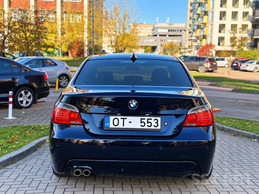 BMW 530 2004 photo 4