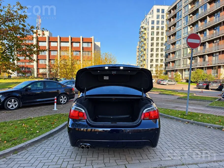 BMW 530 2004 photo 5