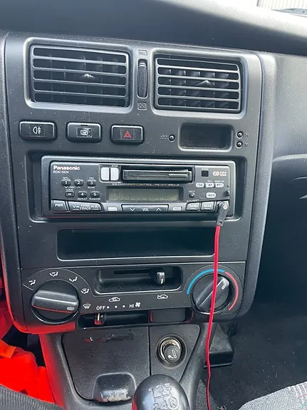 Toyota Carina E 1995 photo 4