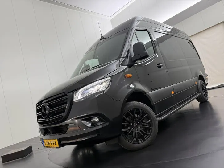 Mercedes-Benz Sprinter 2024 photo 3