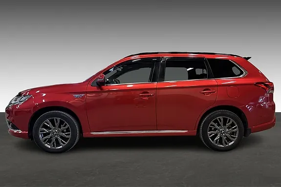Mitsubishi Outlander 2018 photo 3