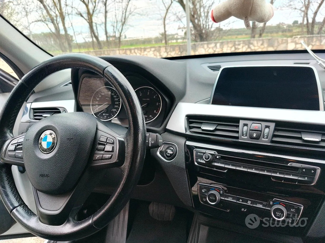 BMW X1 2017 photo 4