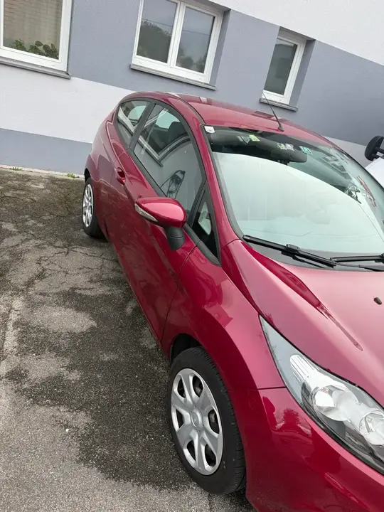 Ford Fiesta 2009 photo 3