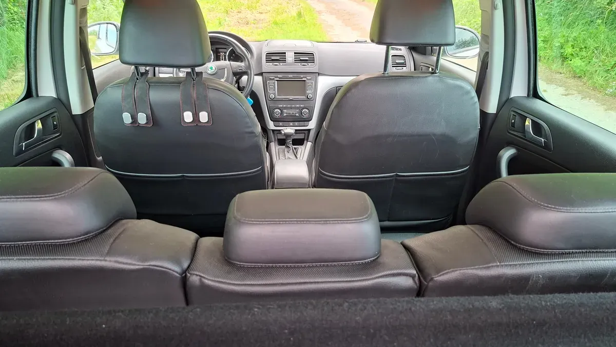 Skoda Yeti 2012 photo 3