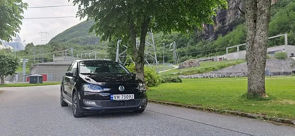 Volkswagen Polo 2015 photo 3