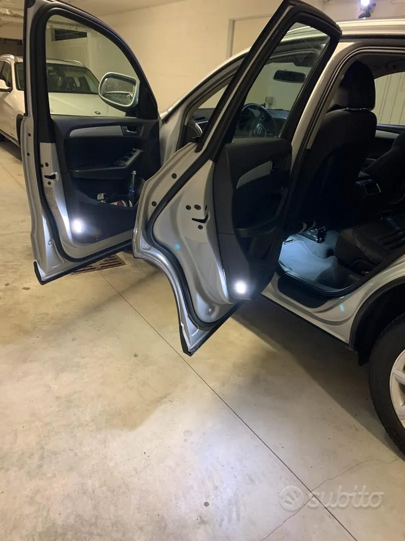 Audi Q5 2010 photo 4