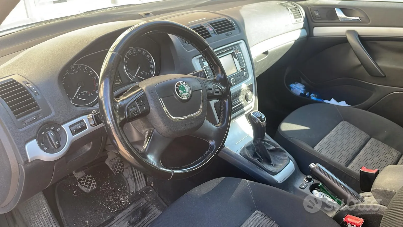 Skoda Octavia 2011 photo 5