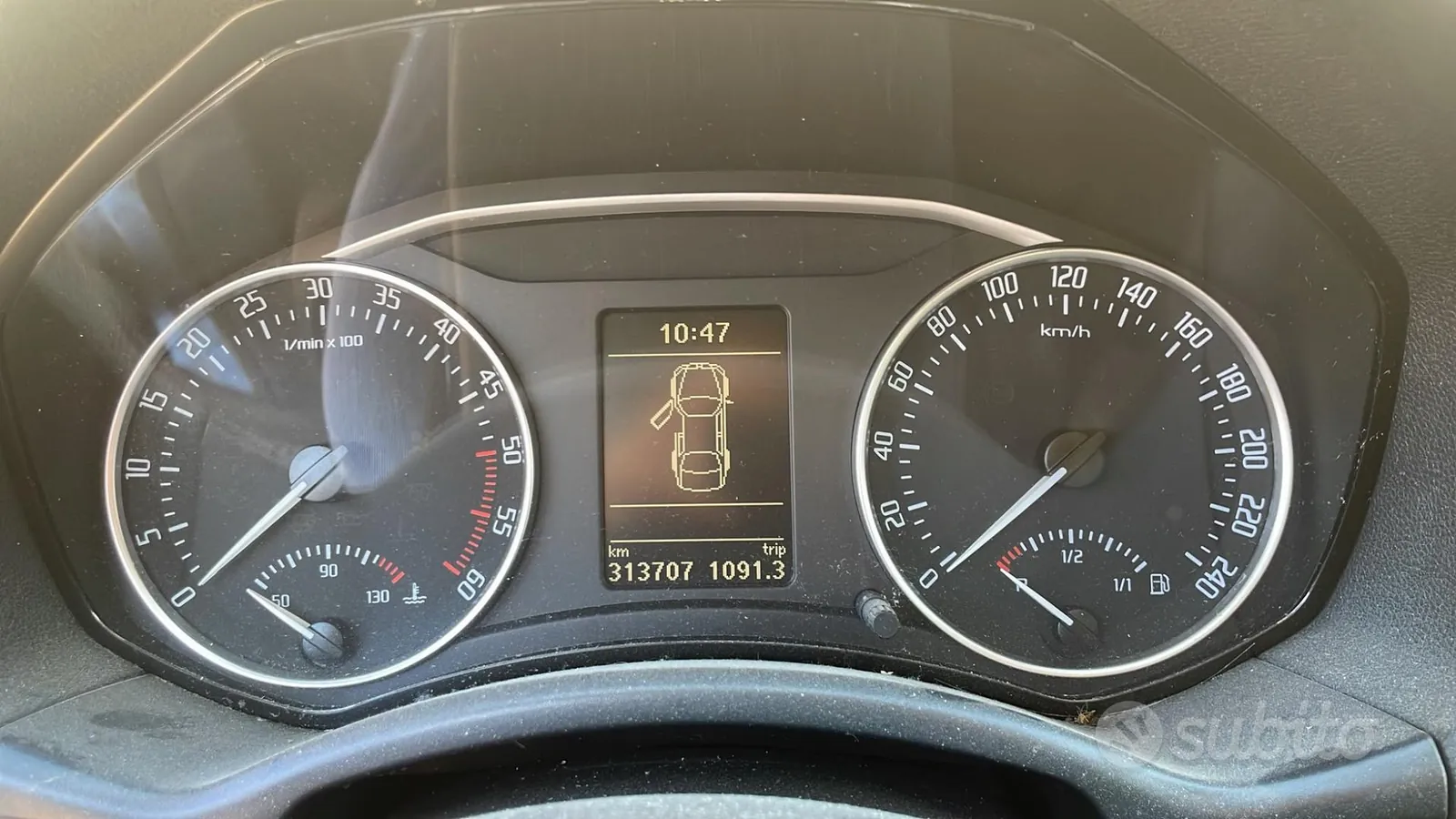 Skoda Octavia 2011 photo 4