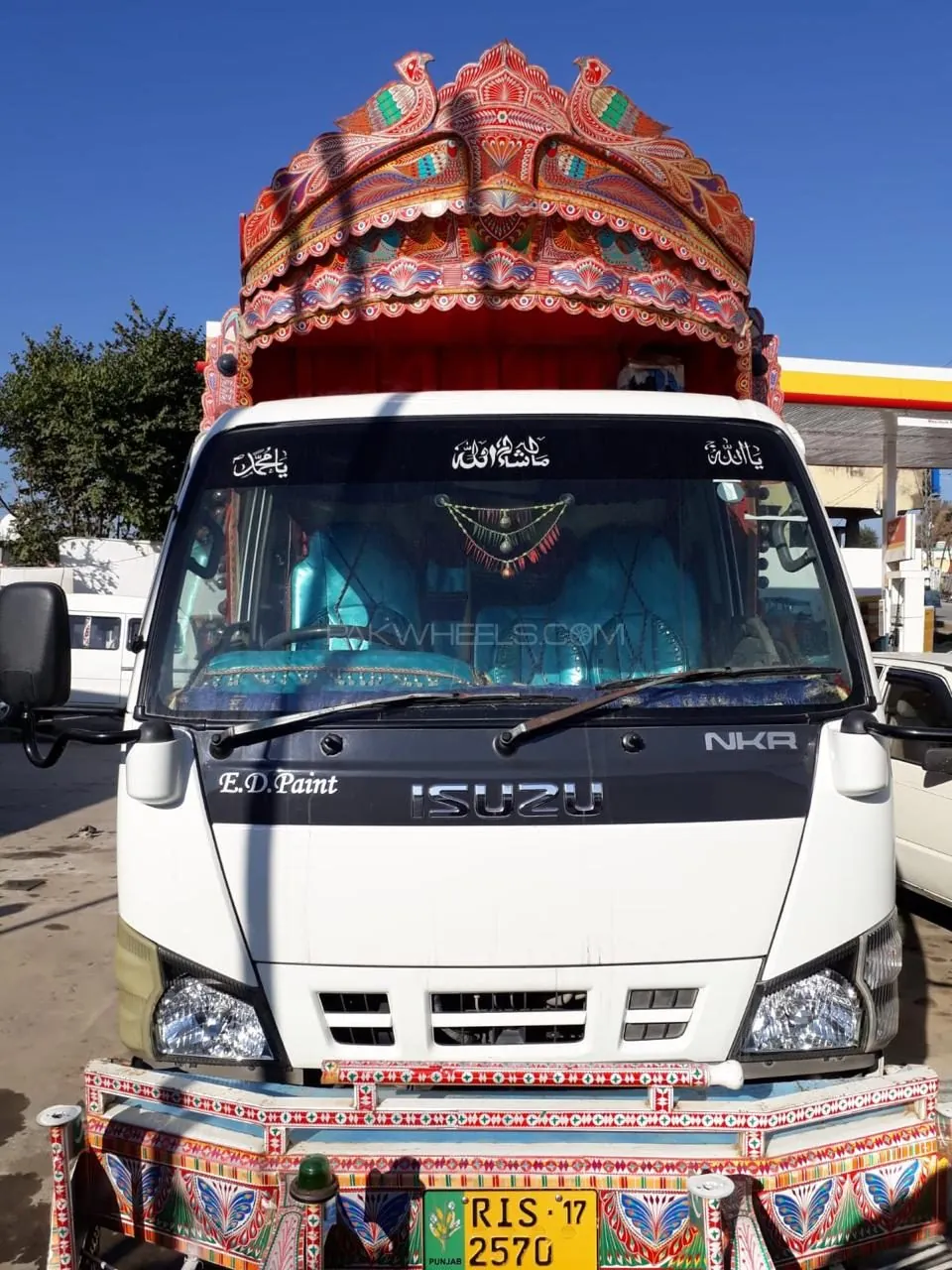 Isuzu Nkr