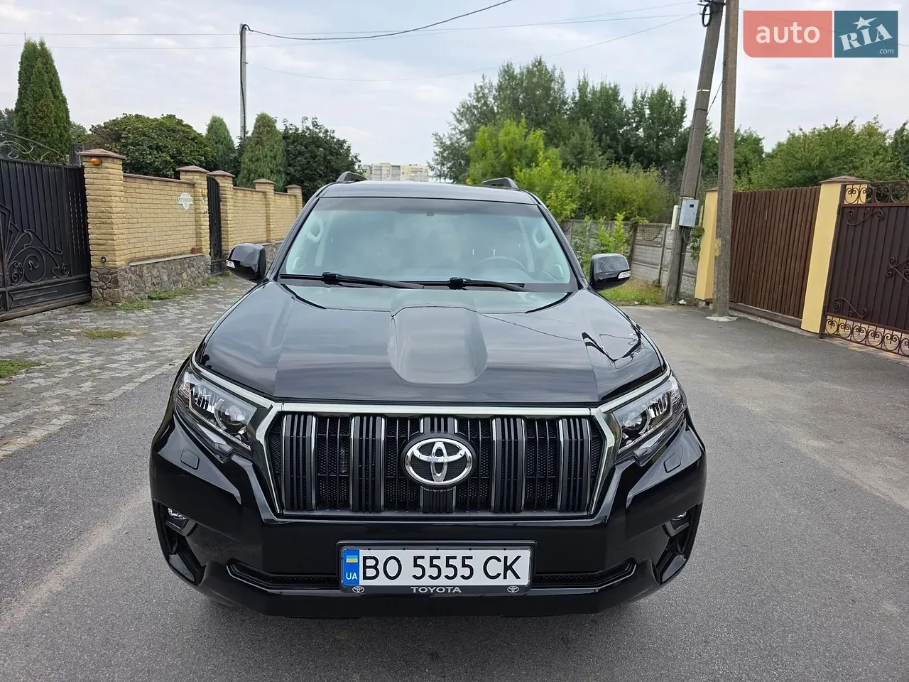 Toyota Land Cruiser Prado 2023 photo 3