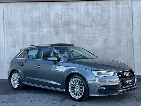 Audi A3 2015 photo 4
