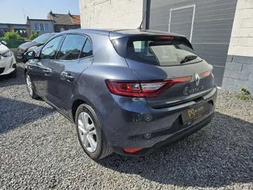 Renault Mégane 2019 photo 3