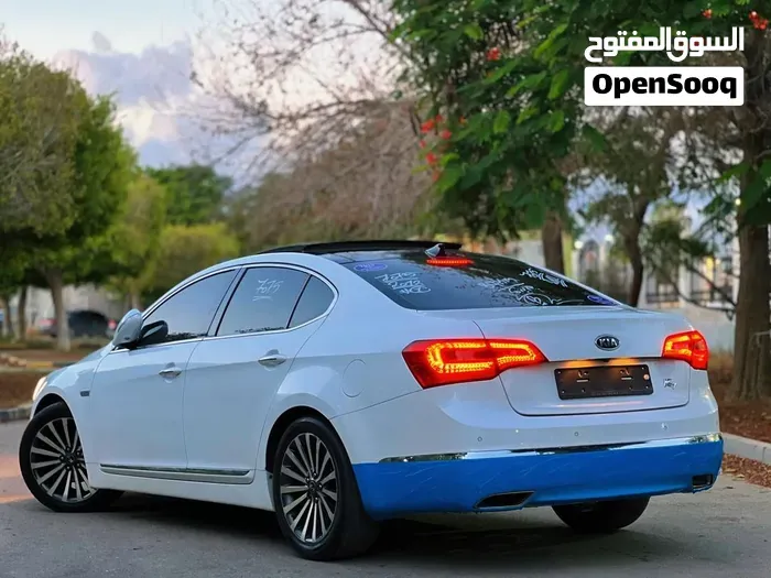 Kia Cadenza 2012 photo 4