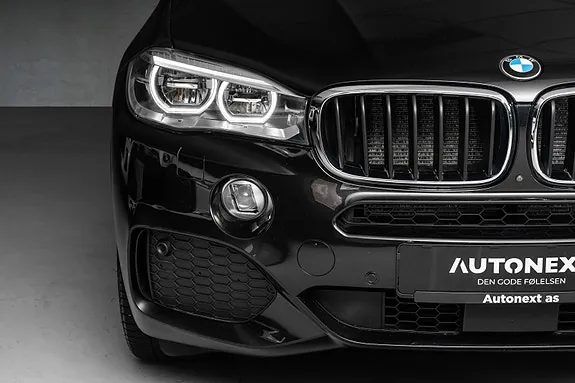 BMW X5 2015 photo 2