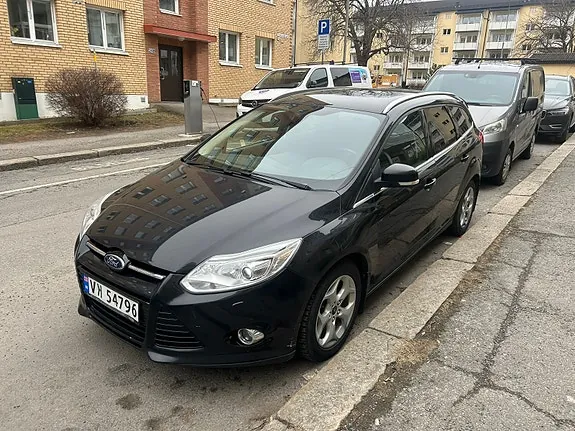 Ford Focus 2013 photo 2