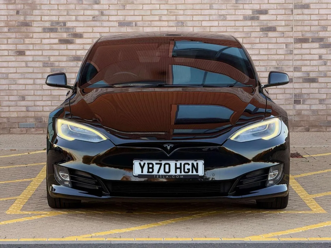 Tesla Model S 2020 photo 2