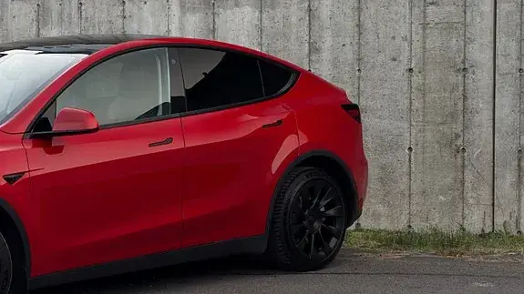 Tesla Model Y 2021 photo 4