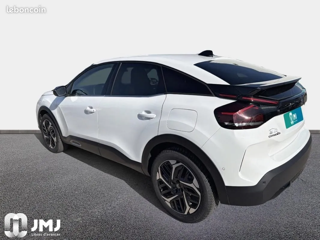 Citroen C4 2023 photo 2