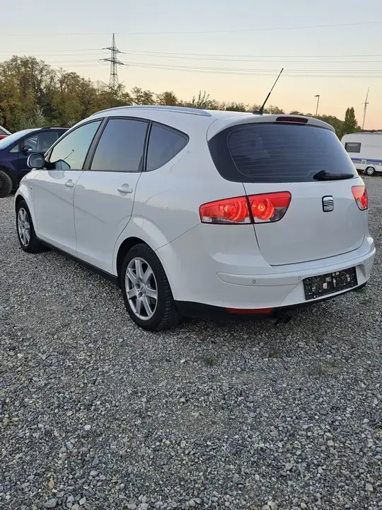 Seat Altea Xl 2010 photo 3