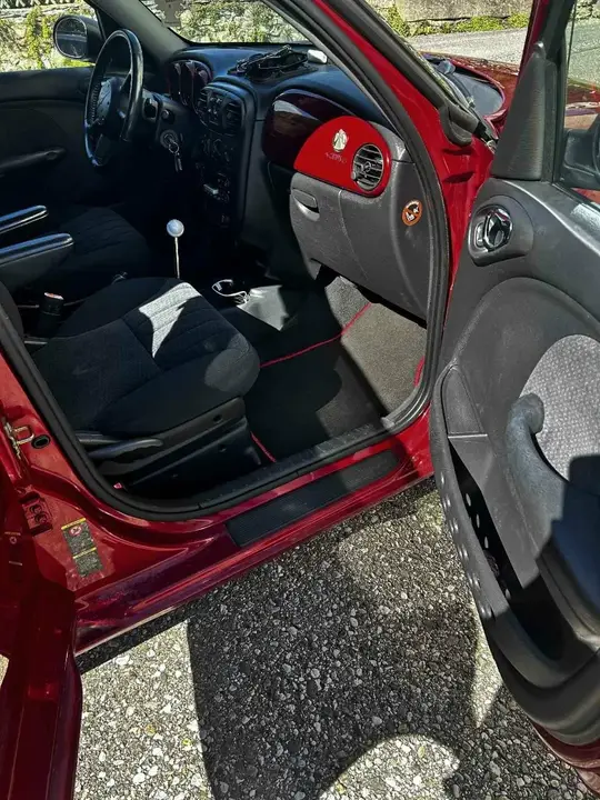 Chrysler Pt Cruiser 2002 photo 3