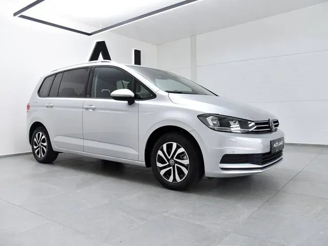 Volkswagen Touran 2022 photo 4