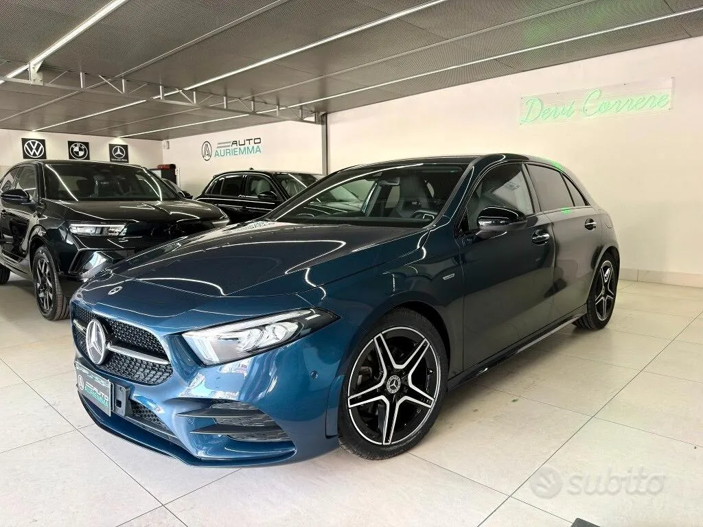 Mercedes-Benz A180