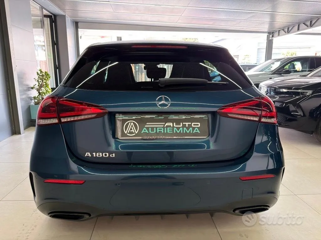 Mercedes-Benz A 180 2021 photo 5