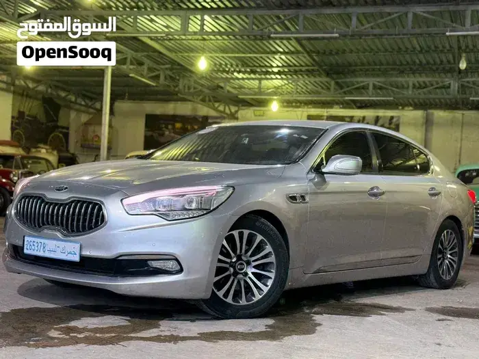 Kia Quoris