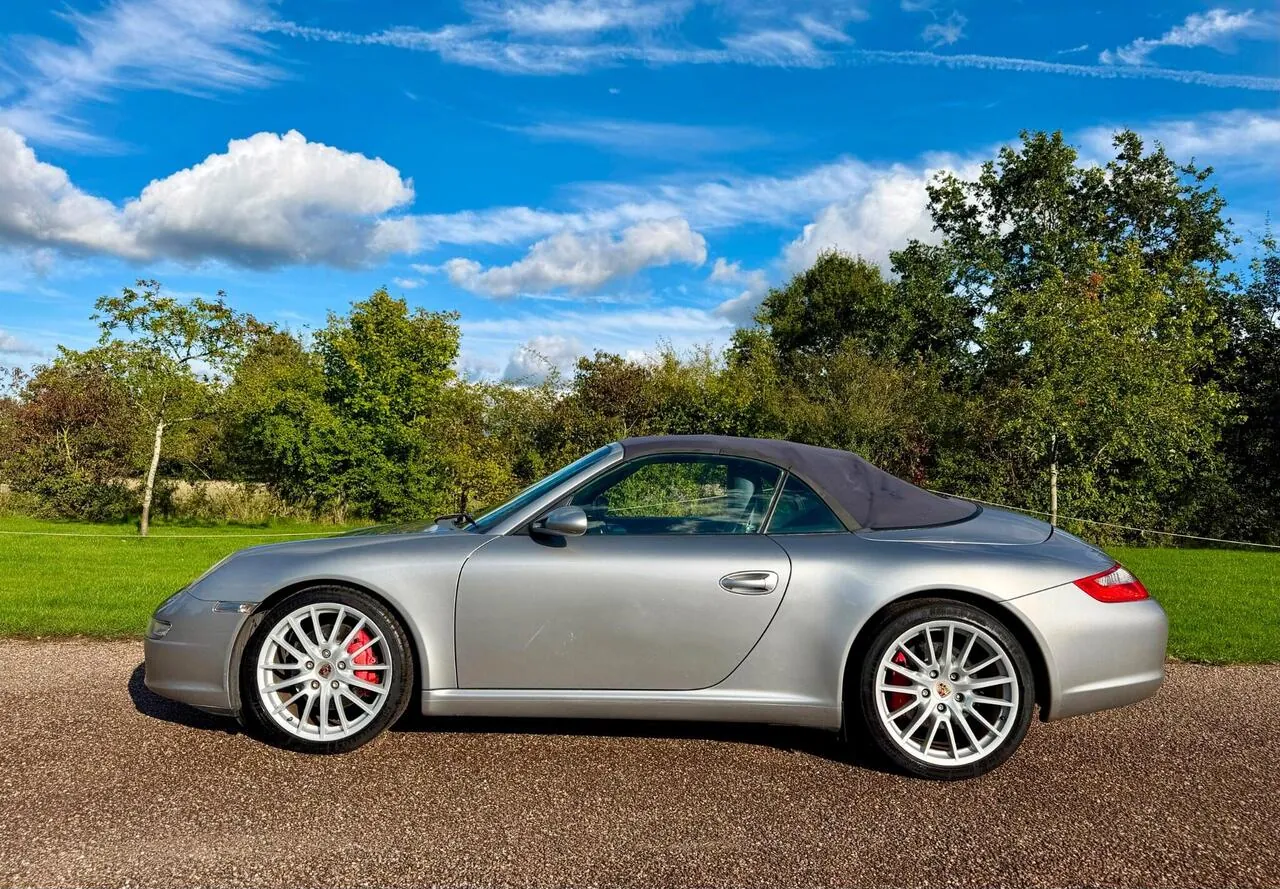 Porsche 911 2008 photo 4