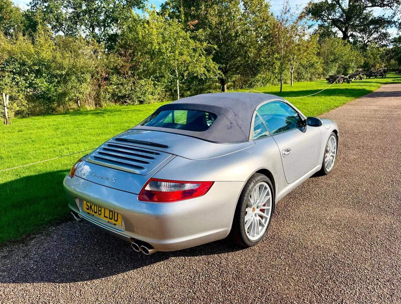 Porsche 911 2008 photo 5