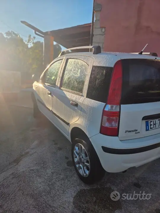 Fiat Panda 2011 photo 4