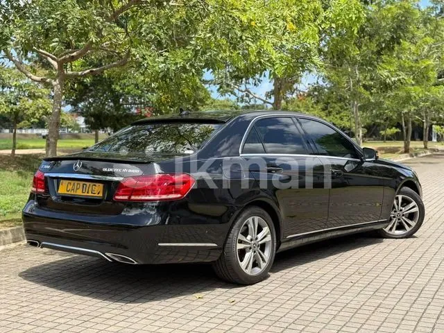 Mercedes-Benz E300 2014 photo 5