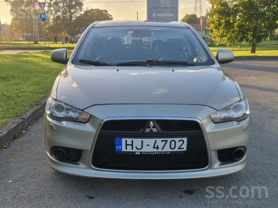 Mitsubishi Lancer 2009 photo 2