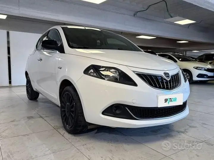 Lancia Ypsilon 2023 photo 5