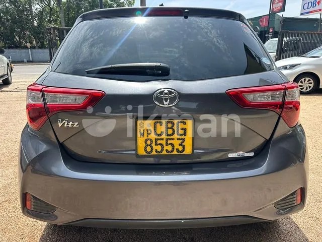 Toyota Vitz 2018 photo 5