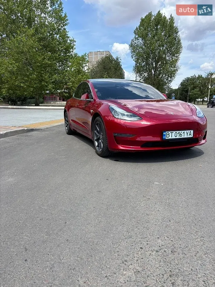 Tesla Model 3 2018 photo 3