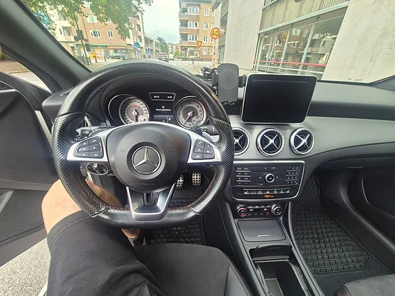 Mercedes-Benz Cla200 2015 photo 4